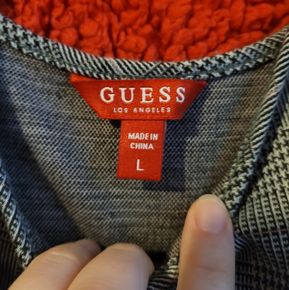 Guess Cropped Tank - Picture 3 of 5